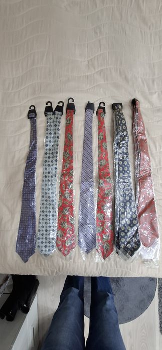 Нови вратовръзки