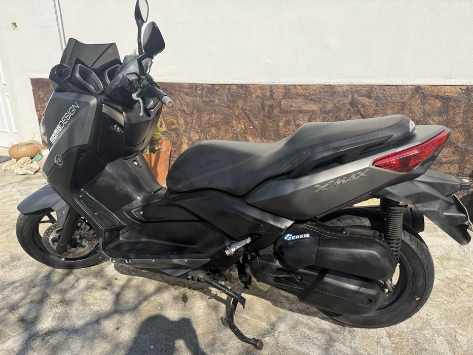 Yamaha X-max 125