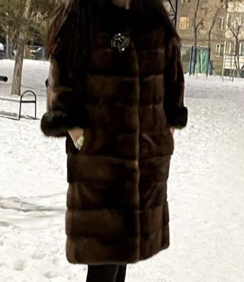 Продам норковую шубу