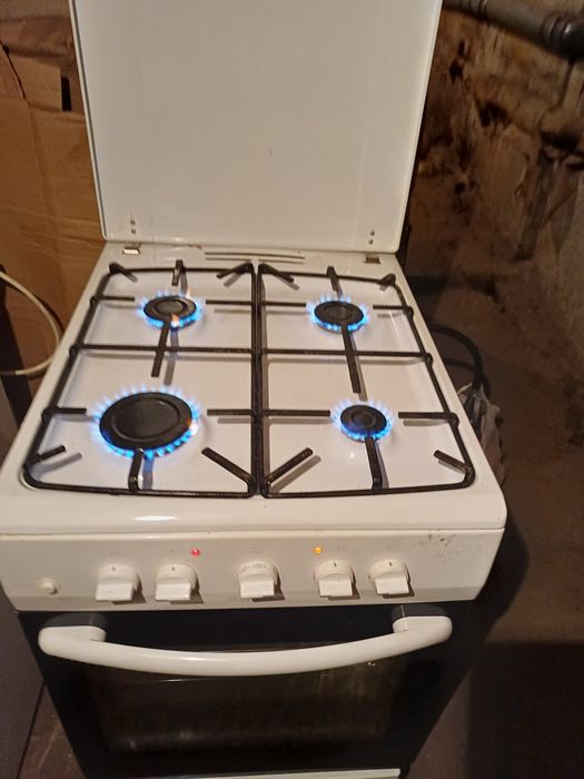 Продам плиту ханса
