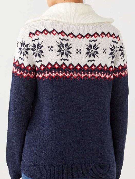 Pulover - NOU - Livrarea 5 lei - de Craciun