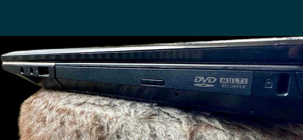 Laptop ASUS model K55V i7 16GB Ram sau schimb, transport gratuit