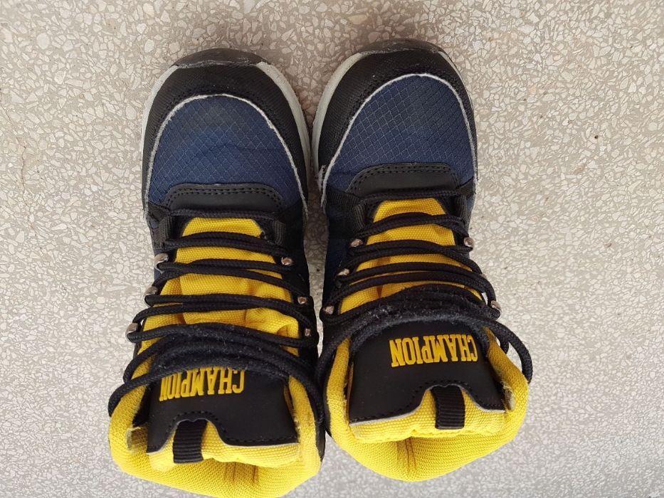 Таралежки (31.5 номер) и зимни обувки Champion (29)