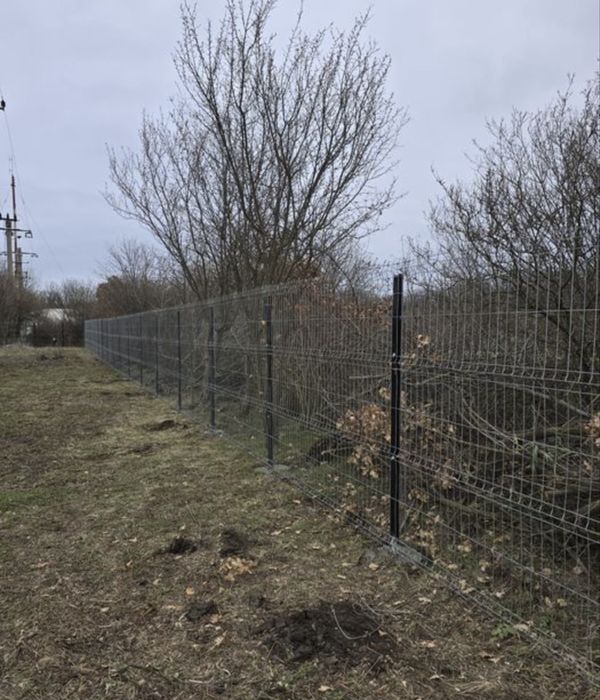 Vand si fac garduri din plasa bordurată