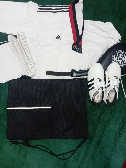 Таекуондо форма бу