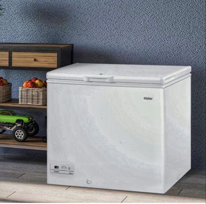 Морозильник Haier HCE200R. Для кухна.