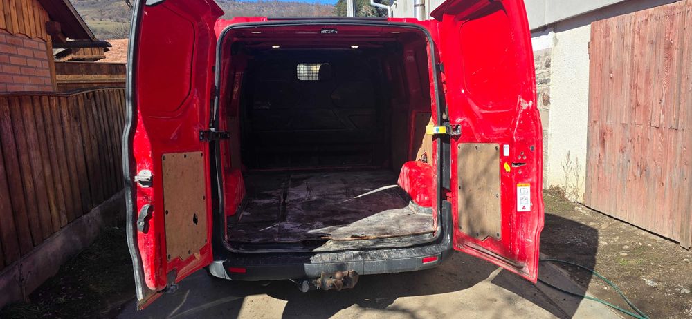 Ford Transit Custom din 2013, motor 2.2 TDCI (125 CP), 212XXX/KM, 6+1