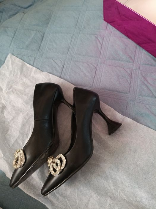 Продам туфли женский