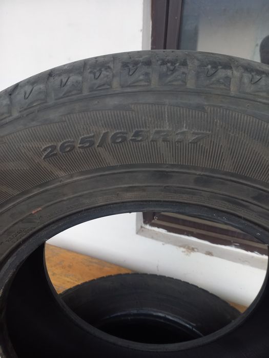 Резина лето265/65/17