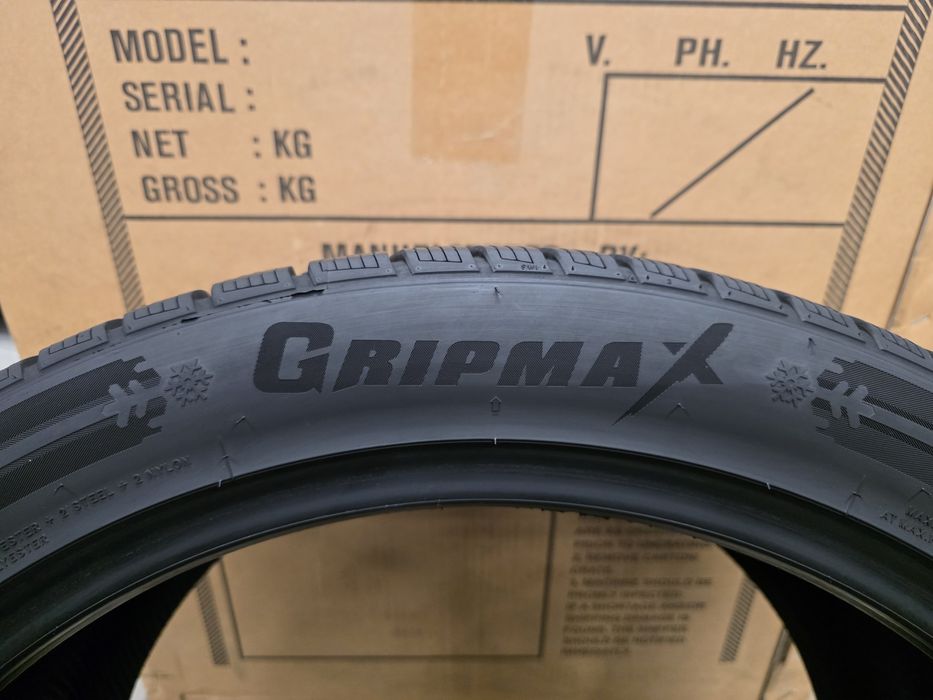 275/40/21 & 315/35/21 4бр.GRIPMAX SUPERGRIP PRO WINTER-XL-Неразличими от НОВИ-DEMO