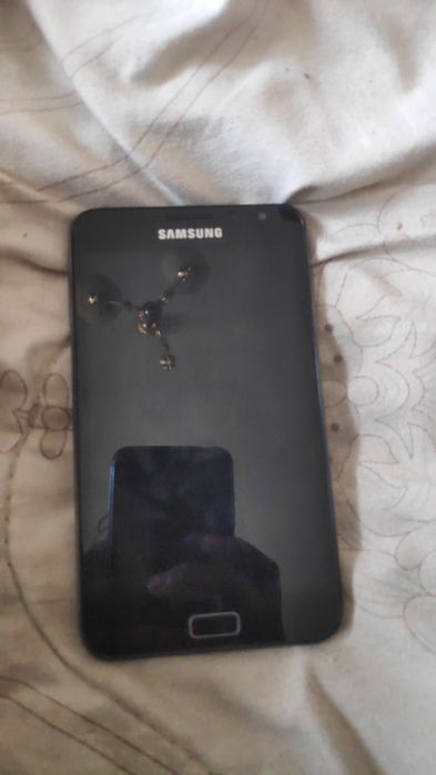 Продам телефон Самсунг