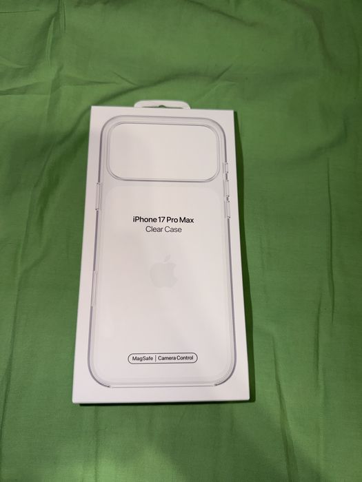 iPhone 17 Pro Max Clear Case - оригинален прозрачен калъф на Apple