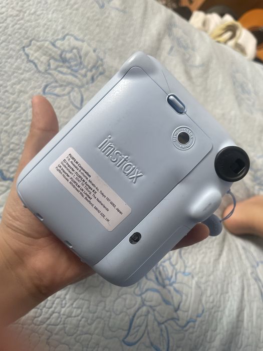 Instax 12 mini с 2 картиджами