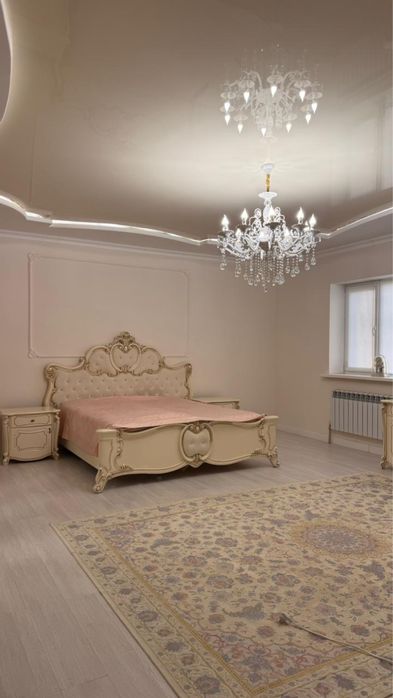 Продается спальный гарнитур