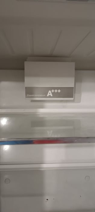 Frigider Bosch KGE39AL40, A++ + foarte silențios, stare foarte bună,