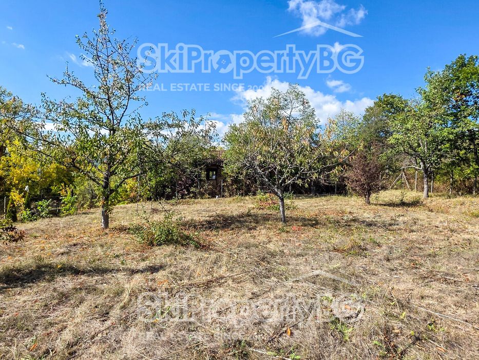 Продава се Парцел в с. Очуша, Област София-област - 735 кв.м за 17 €/кв.м - Снимка #10