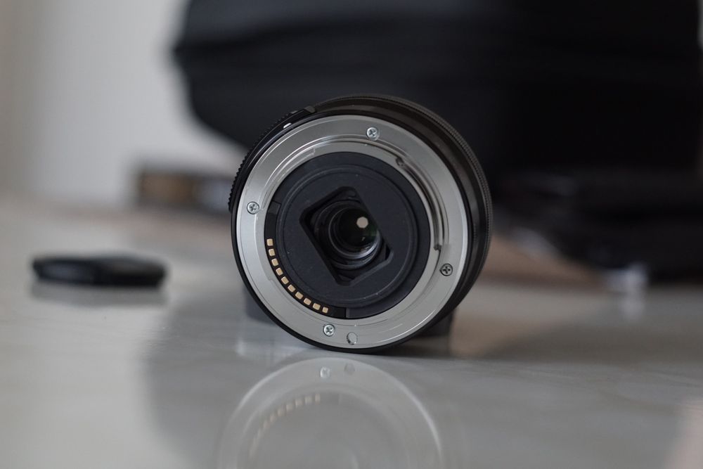 Обектив Sony SELP1650