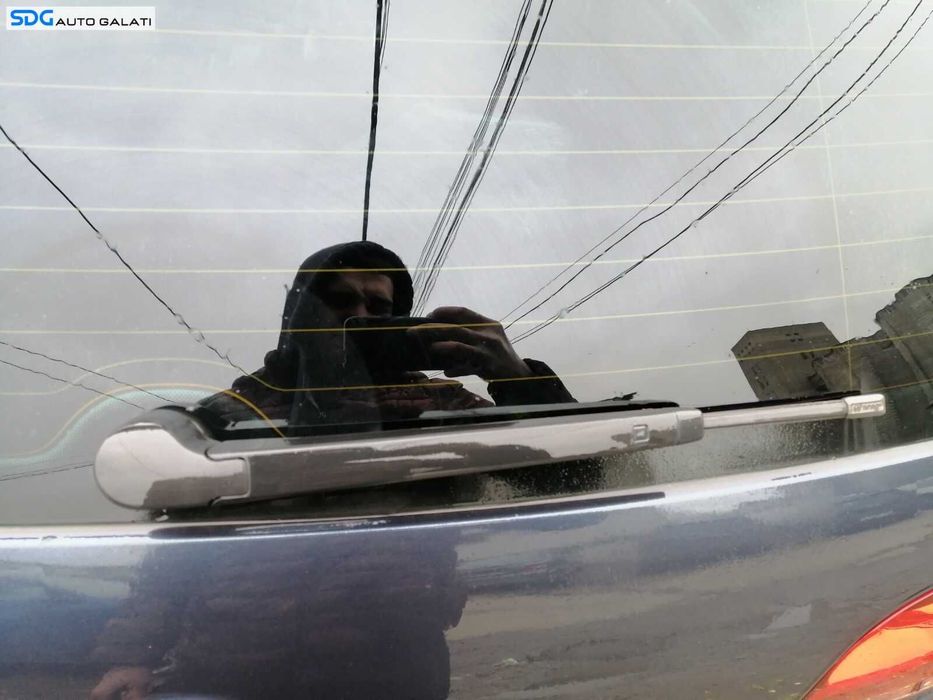 Brat Lama Lamela Stergator Luneta Geam Sticla Hayon Haion Portbagaj Volkswagen Golf 6 Hatchback 2008 - 2014