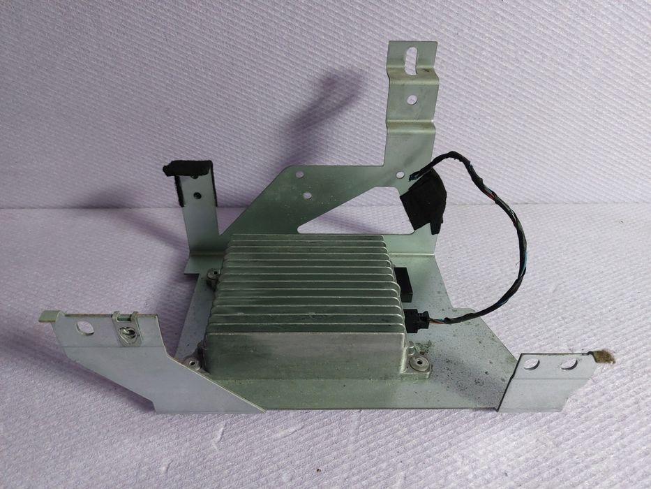 Modul încărcare baterie BMW F01 F02 F06 F07 F10 F11 F12 Cod 9240236