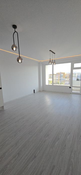 Продава се Двустаен апартамент в Перник, Мошино - 64 кв.м за 1688 €/кв.м - Снимка #2