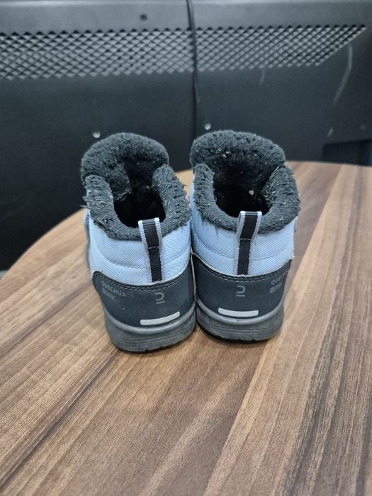 Детски боти, пантофи, дрехи