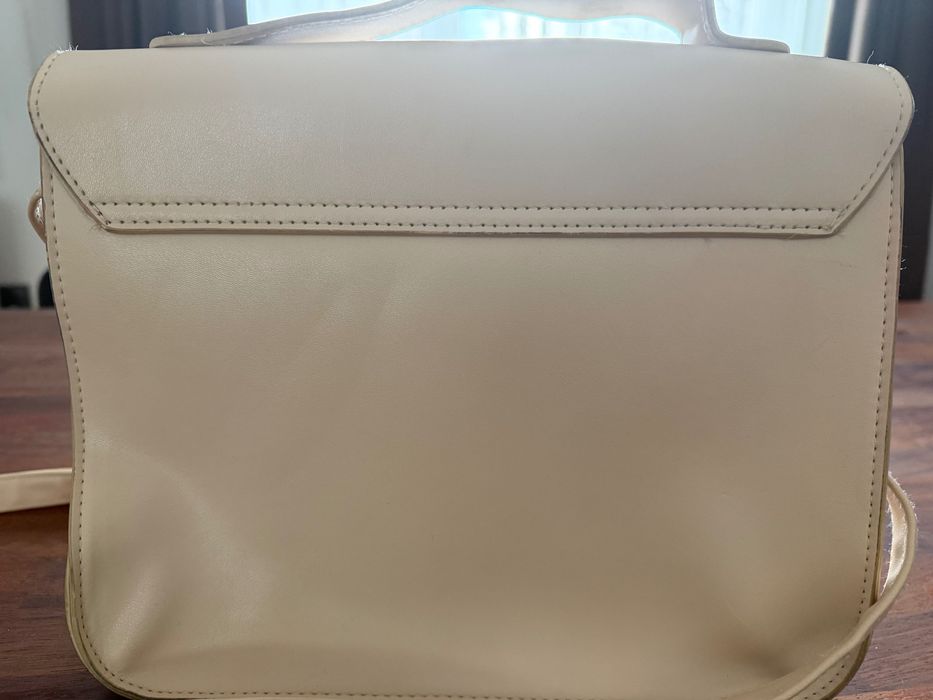 Чанта Хари Потър