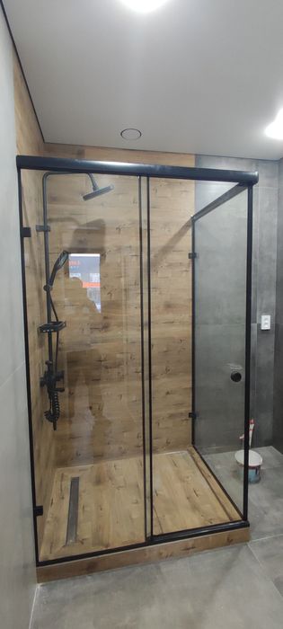 Душевые кабины под заказ