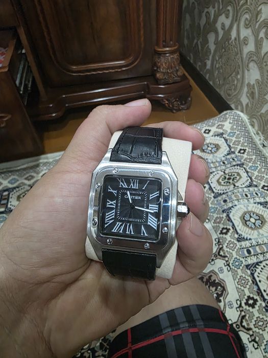 Cartier sagat satiladi AAA