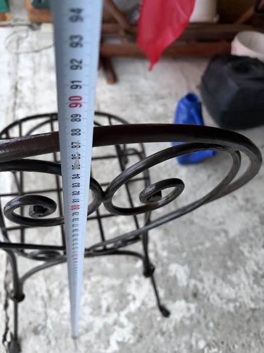 Scaune metalice spre vanzare