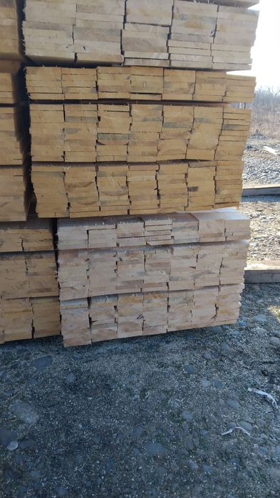 Vând cherestea de brad