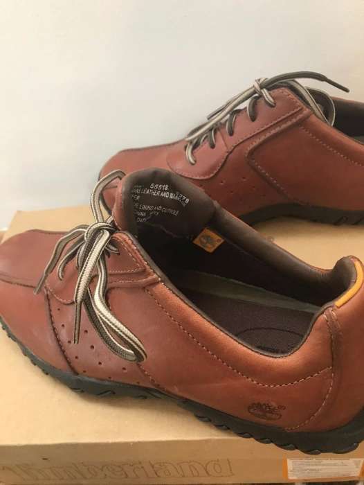 Sneaker marca -TIMBERLAND marime 42 absolut noi 100% piele