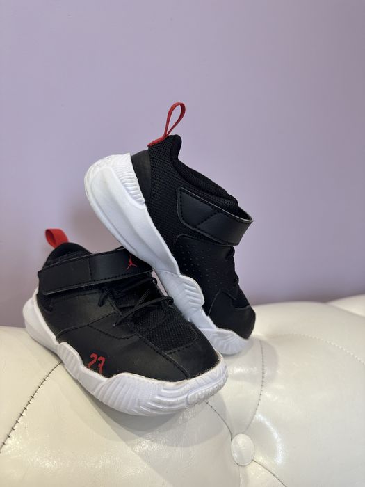 Оригинални детски маратонки Nike