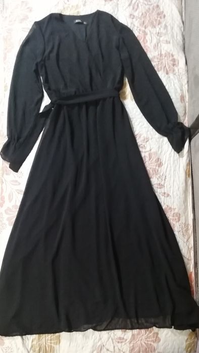 Продаётся платья костюм