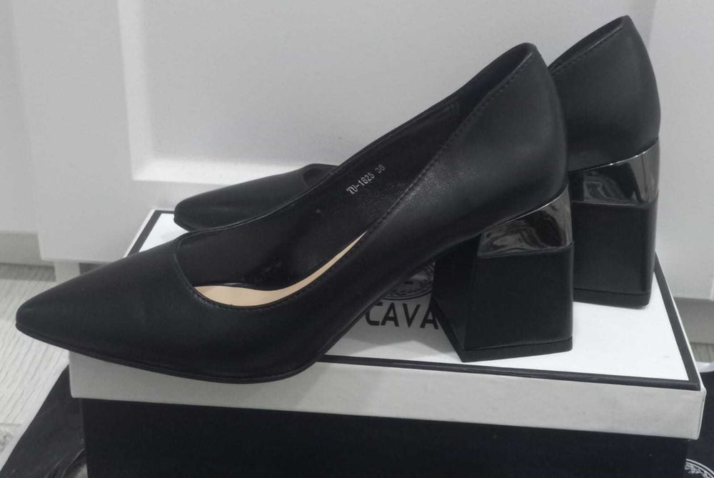 Продам турецкий туфли