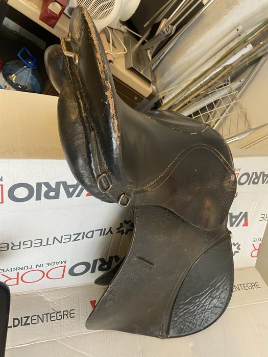 Седло за езда Германия