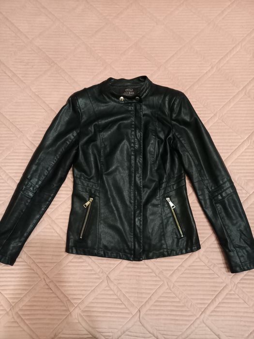 Продам  куртку  .