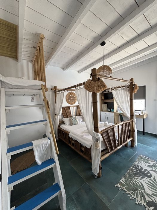 Beach Please-Beach Bungalows Costinesti-Cazare in Costinesti , piscina . 2-4 persoane