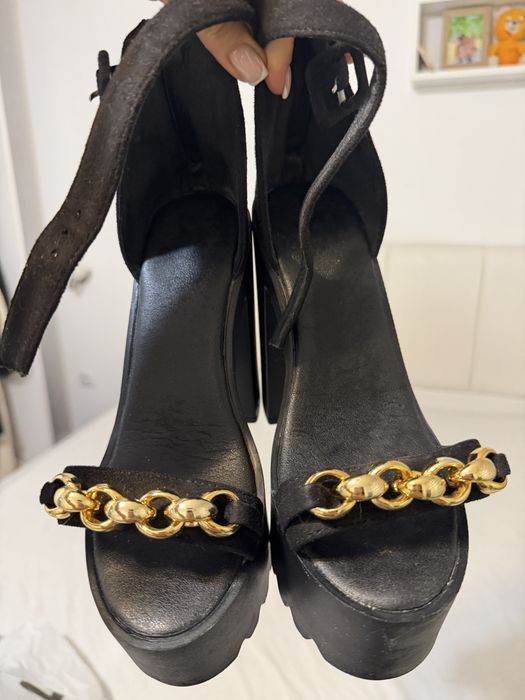 Официални обувки / Токчета