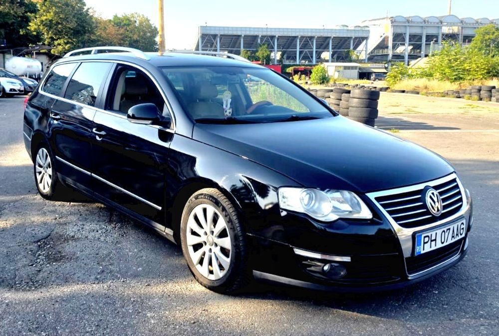 VOLKSWAGEN Passat