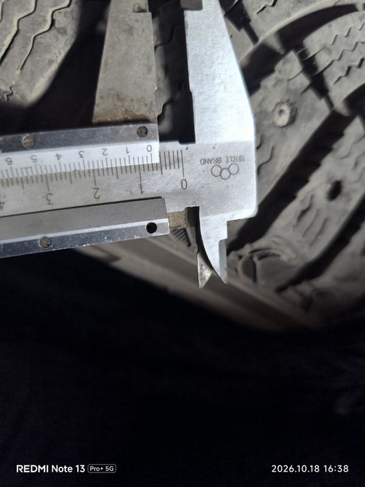 235/65R18 шины зимние шиповка