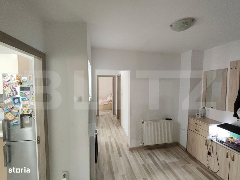 Apartament 3 camere, etaj 7/9 cu lift, 70 mp, zona Micro 6