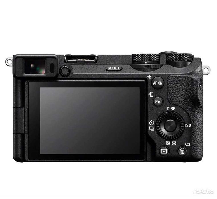 Продаю Sony A6700+Tamron 17-70mm F/2.8 DI III A-VC RXD