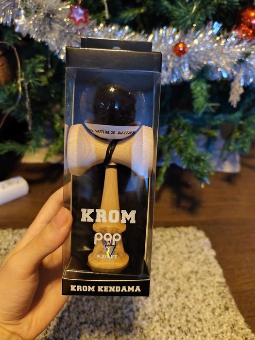 Kendama krom pop diverse culori sticky