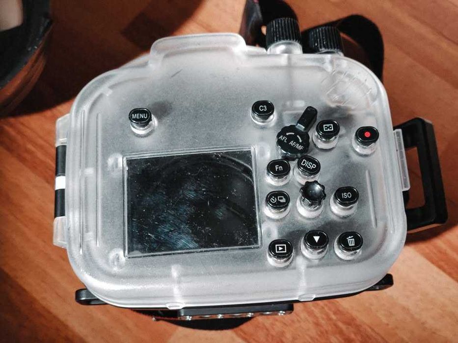 Meikon Sea Frogs подводен бокс за Sony A7II/A7rII/A7sII