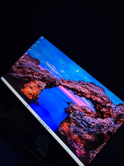 Monitor gaming 165Hz, 27’ perfect functional