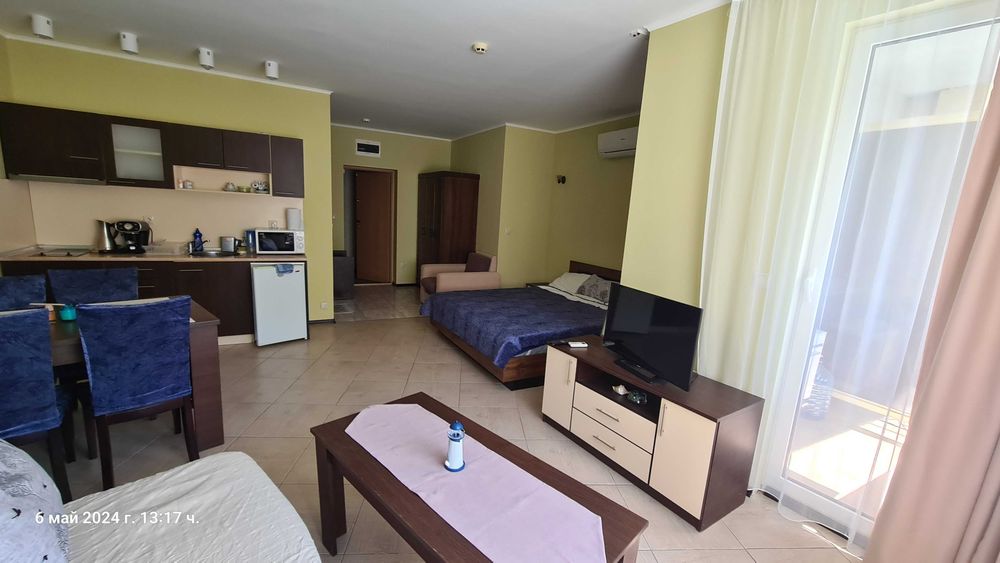 Дава се под наем Едностаен апартамент в к.к. Златни пясъци - 40 кв.м за 300 € - Снимка #2