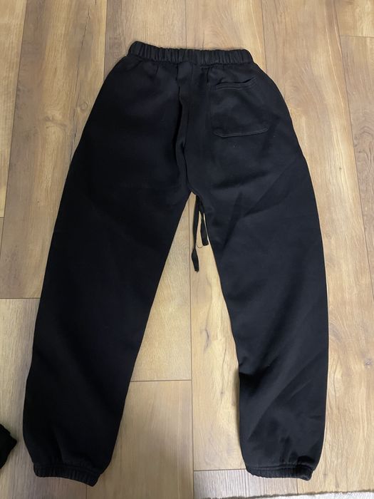 Essentials pantaloni