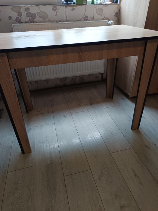 Masă de bucătărie