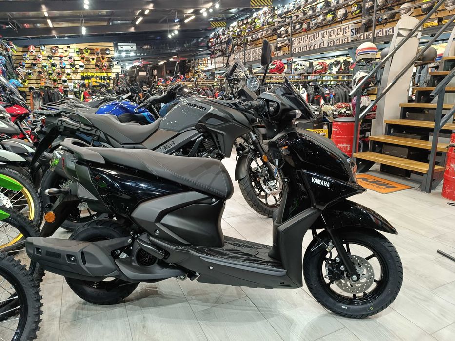 Yamaha RAYZR 125 nou-se conduce cu B-stoc EST BIKE Campina