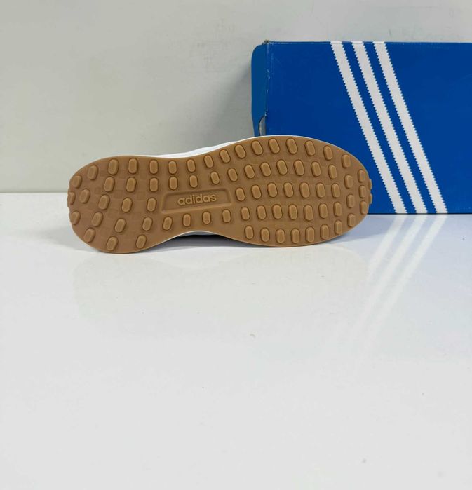 Adidas  Run 70 S